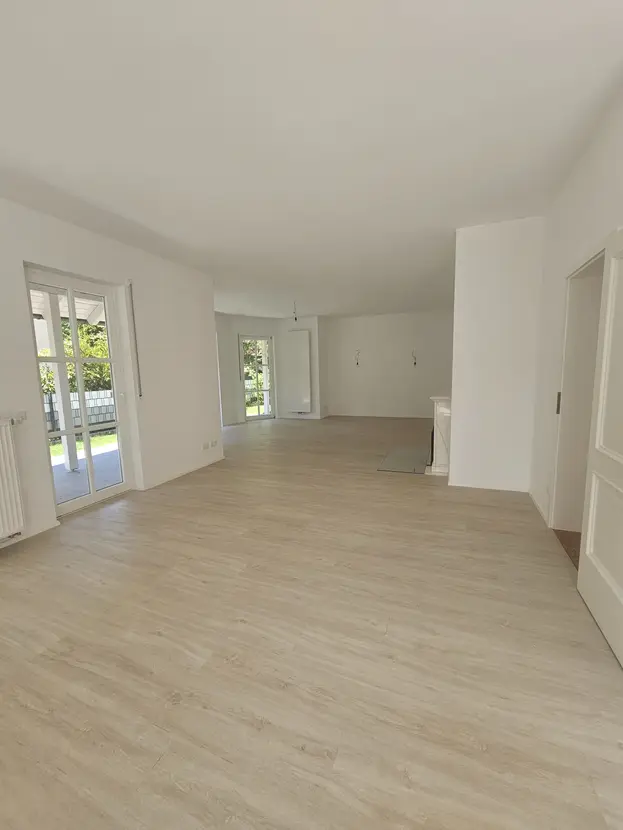 Une maison élégante et spacieuse à vendre-Nice